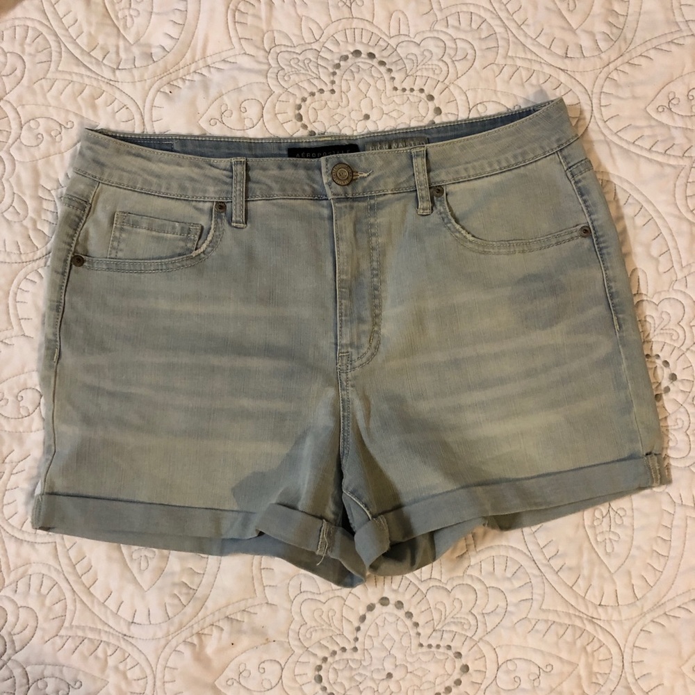 High waisted midi shorts